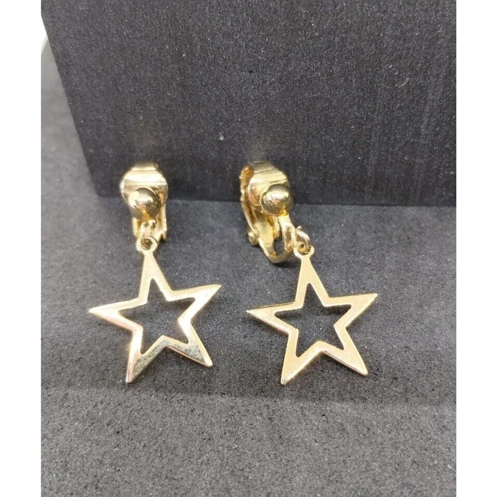 Gold Tone Star Earrings Women's Clip On